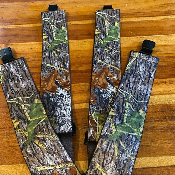 Men's Camouflage Suspenders X back 2 inches wide with metal clips Made in USA - Picture 2 of 4